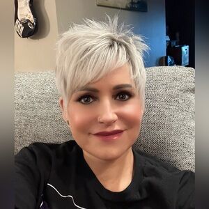 Meet your Posher, Rhonda